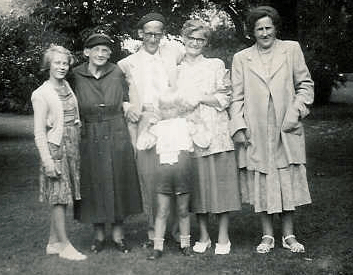 Inge, Karen Marie, Jacinto, Elna, Julia og Niels Erik.